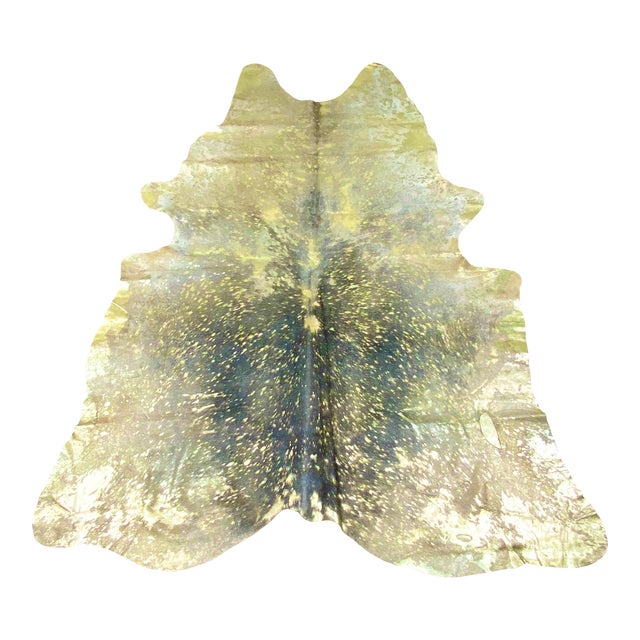 Gold Metallic Brazilian Cowhide Rug 5'3" X 7'6" For Sale