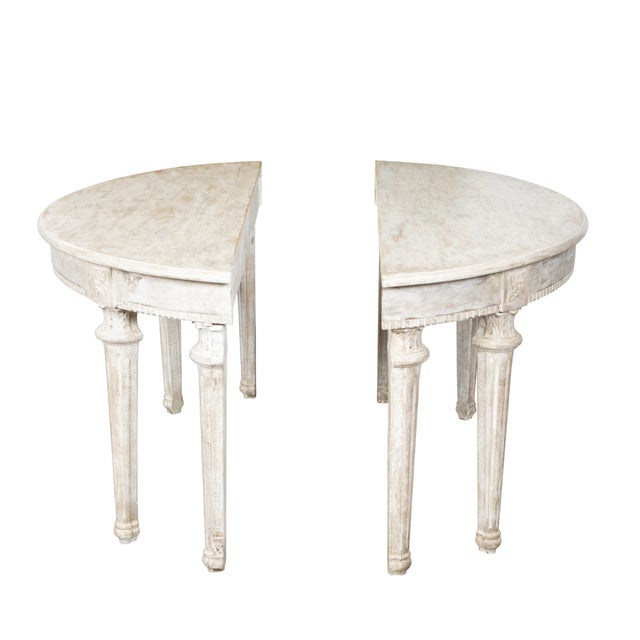 Pair of French Neoclassical Style 1880s Demilune Tables with Carved Décor For Sale In Atlanta - Image 6 of 12