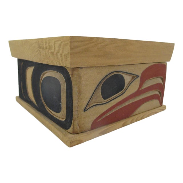 Nw Coast American Native Alaska Eagle Carved Bentwood Box With Lid For Sale