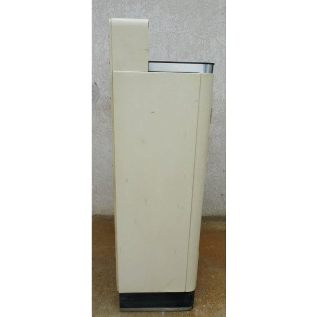 White 1940s Art deco Dental Cabinet Industrial Medical Chest Dresser American Cab Co For Sale - Image 8 of 13