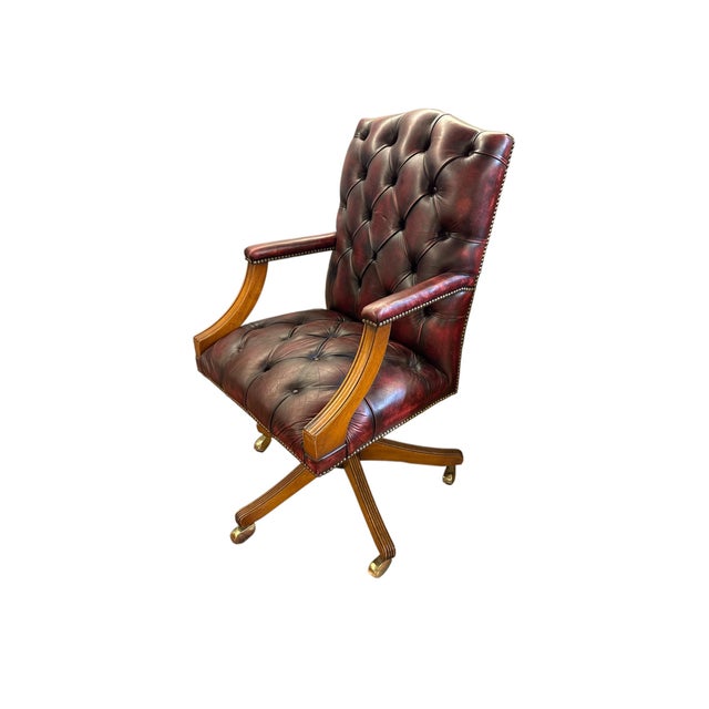 English Chesterfield-Style Swivel Chair For Sale - Image 5 of 5