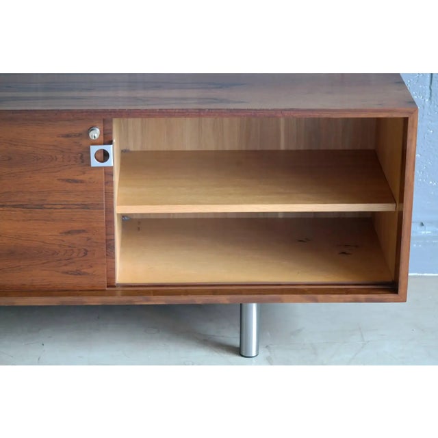 Wood Danish 1960s Low Credenza in Rosewood - Attr.ibutedTo Bodil Kjaer for E. Pedersen and Son For Sale - Image 7 of 8