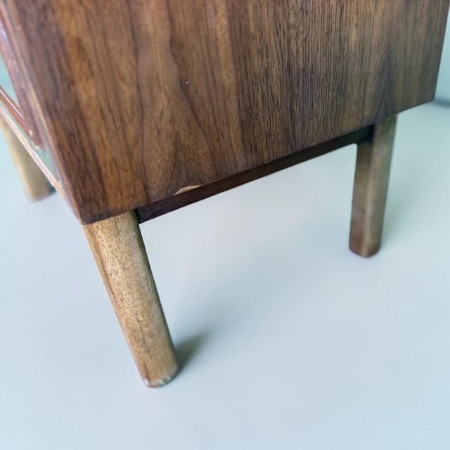 Vintage Drexel Walnut Mid-Century Modern Nightstand, Circa 1960s For Sale - Image 9 of 9