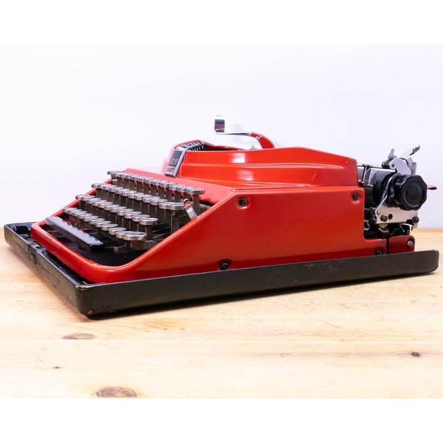 Olivetti Ico MP1 Typewriter, 1936 For Sale - Image 4 of 18