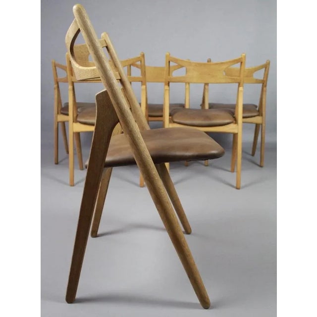 Wood Sawbuck Chairs Ch29 by Hans J Wegner for Carl Hansen & Son, 1950s, Set of 6 For Sale - Image 7 of 12