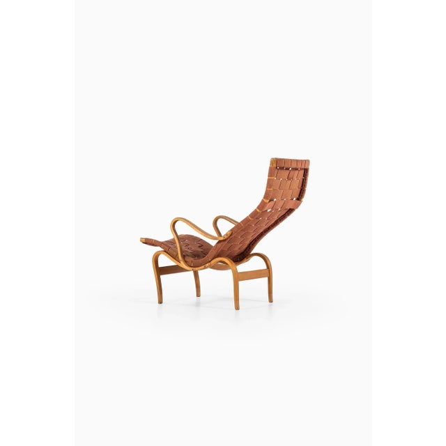 Pernilla Lounge Chair by Bruno Mathsson for Firma Karl Mathsson, 1944 For Sale - Image 10 of 12