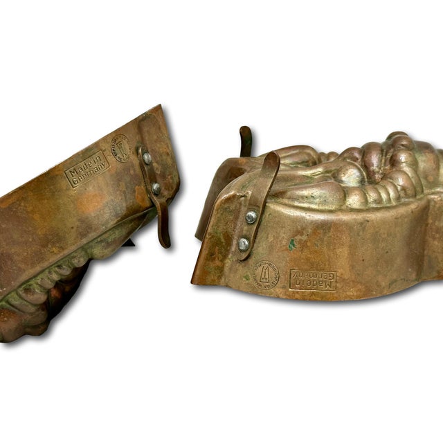 Early 20th Century Rare & Unusual Small Size Matching Pair Early 1900s Antique Germany Solid Copper Lobster Kitchen Molds - 6 1/2 Inches Long For Sale - Image 5 of 18