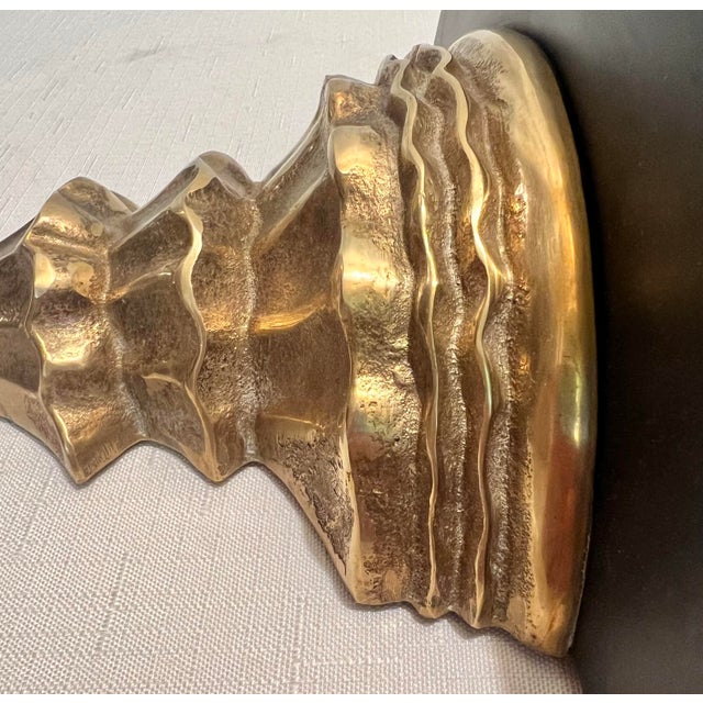Dorothy Draper Vintage Hollywood Regency Solid Brass & Ebonized Wall Bracket Shelf For Sale - Image 4 of 6