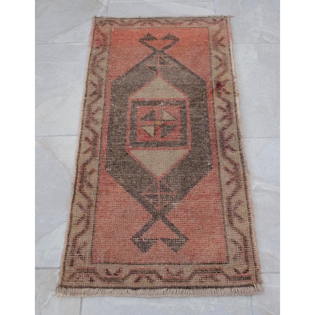 Farmhouse Small Oushak Rug Mat. Hand Knotted Petite Rug - 19" X 38" For Sale - Image 3 of 7