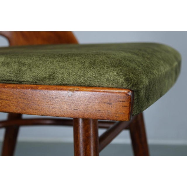 Mid-Century Model Ton 514 Dining Chairs attributed to Osvald Haerdtl for Ton, 1960s, Set of 4 For Sale - Image 13 of 16