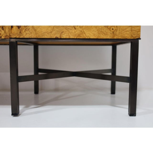 A stunning burled olivewood credenza designed by Roger Sprunger for Dunbar, this exquisite piece exemplifies mid-century...