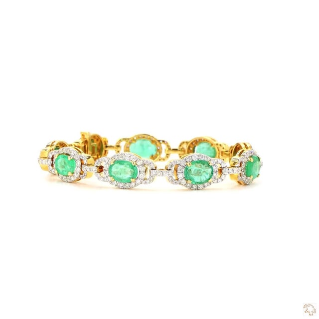 3.28 Carat Round Brilliant Cut Diamond Emerald Gold Bracelet For Sale - Image 9 of 9