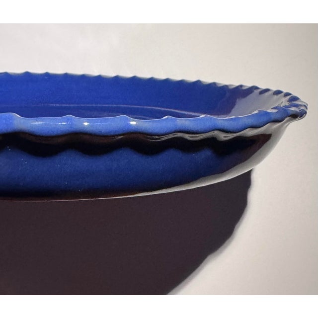 Vintage Bybee Pottery Cobalt Blue Ruffled Pie Plate - 9.5" Unused For Sale - Image 9 of 11