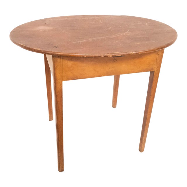 19th Century Rustic Americana Painted Pine Oval Top Tavern Table For Sale