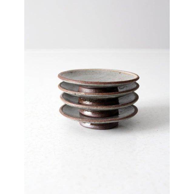 Late 20th Century Vintage Small Studio Pottery Plates Set of 4 For Sale - Image 5 of 17