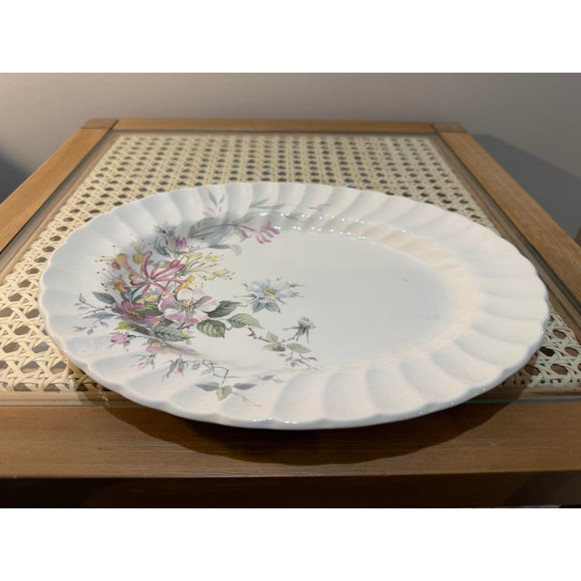 Myott, Son & Co. was a pottery manufacturer based in Staffordshire, England, known for producing a wide range of tableware...