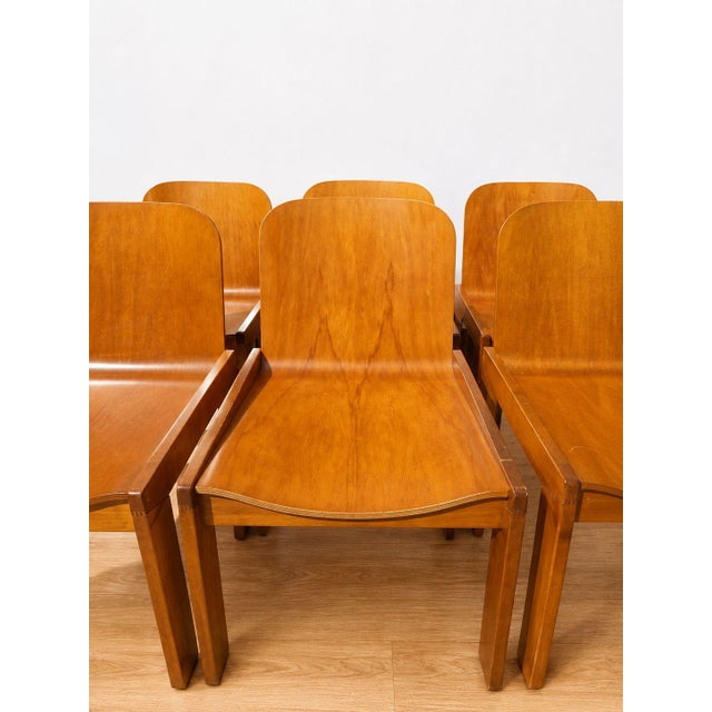 Vintage Bentwood Chairs attributed to Afra and Tobia Scarpa for Molteni, 1970s, Set of 6 For Sale - Image 10 of 18