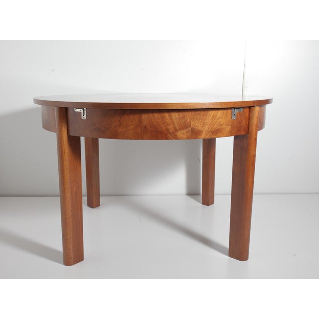 Bauhaus Round Extendable H-183 Dining Table in Walnut by Jindrich Halabala for Up Závody, 1930s For Sale - Image 3 of 18