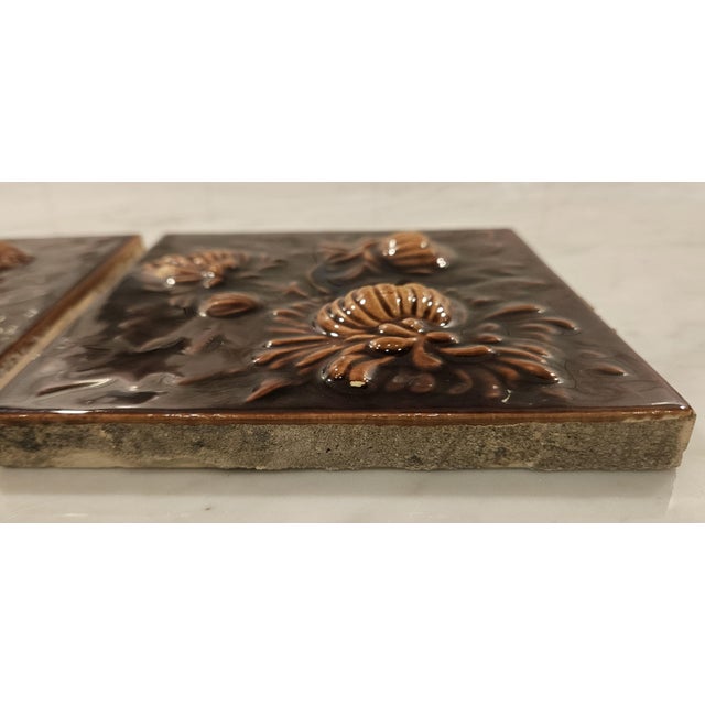 Late 19th Century A Pair of Hamilton Co. Chrysanthemum Tiles For Sale - Image 5 of 11