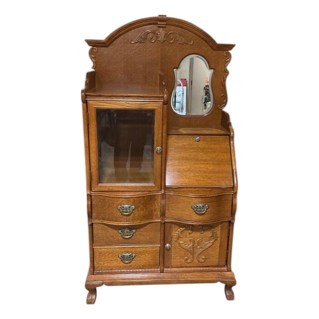 1980s Lexington "Victorian Sampler" Oak Side-by-Side Secretary Desk and Vanity Chest For Sale