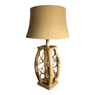 Vintage Mid Century Modern Rattan Bended Wood Table Lamp For Sale