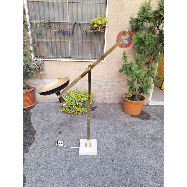Metal Vintage Tilting Model Floor Lamp in Polished Brass by Fedele Papagni, 1990s For Sale - Image 7 of 18