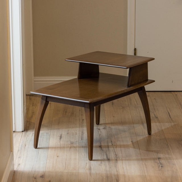 Brown 1950s Heywood-Wakefield Step Side Table in Havana Finish For Sale - Image 8 of 14