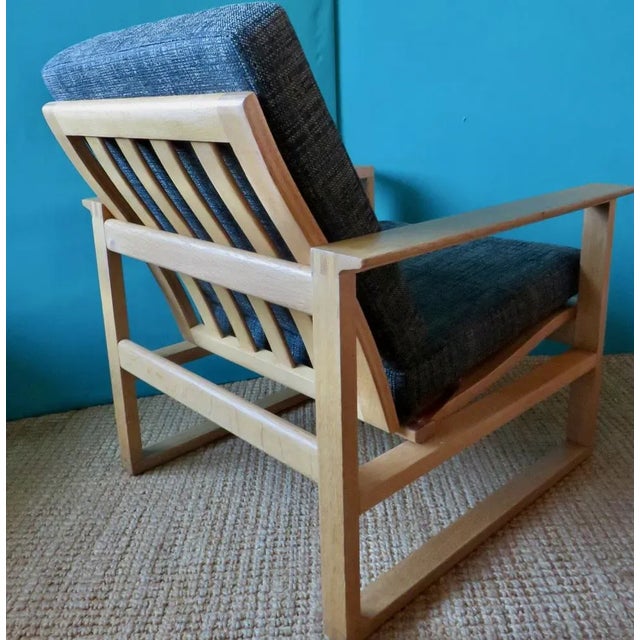 Børge Mogensen Vintage Lounge Chair in Light Oak by Borge Mogensen for Fredericia, Denmark, 1965 For Sale - Image 4 of 13