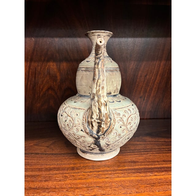 Thai Si Satchanalai Ewer With Fish Motif 16th Century Very Rare For Sale - Image 9 of 10