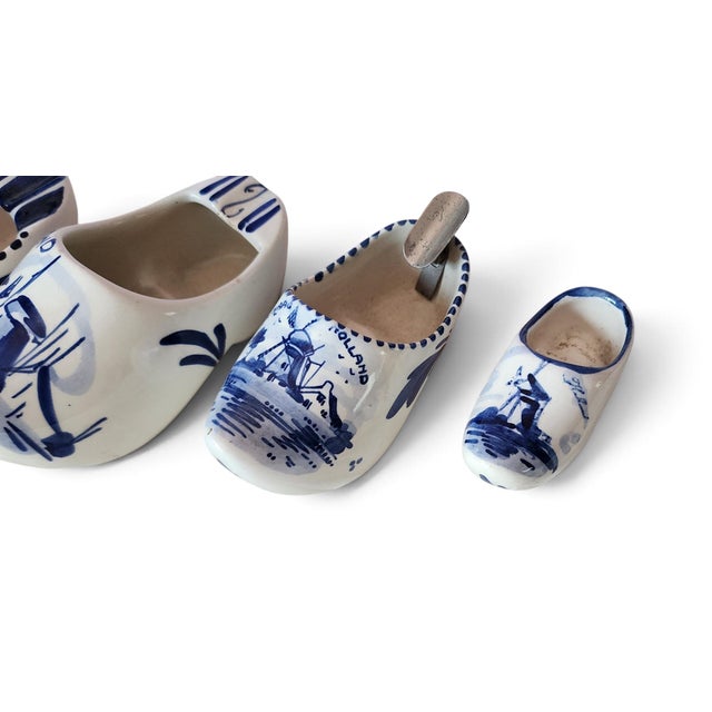 Delft Misc Collection of 5 Vintage Blue & White Delft Pottery Shoe Ashtrays For Sale - Image 4 of 9