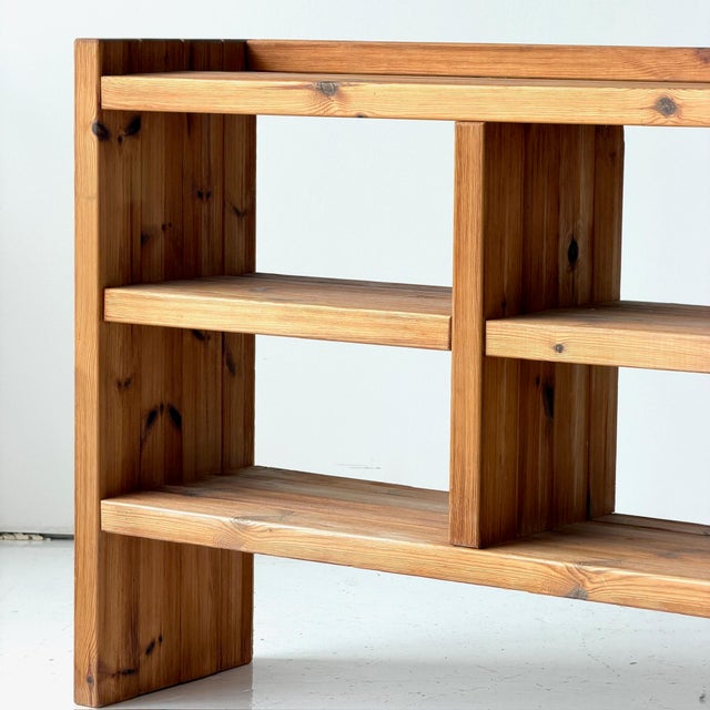 Mid-Century Modern 1970s Christian IV Danish Pine Shelf by Hans Frydendal For Sale - Image 3 of 7