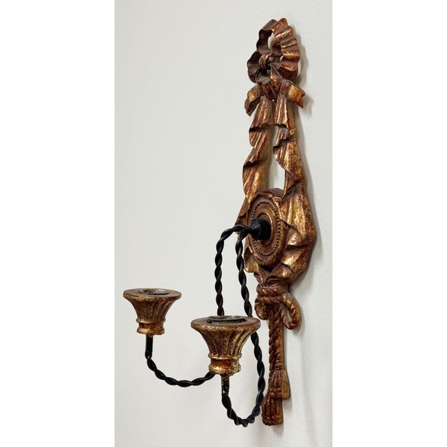 Traditional Vintage Ribbon and Tassel Motif Gilt Wood and Twist Iron Wall Candle Sconce For Sale - Image 3 of 6