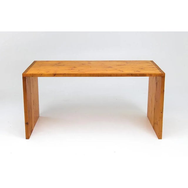 Wood Desk in Pine by Ate van Apeldoorn for Houtwerk Hattem, 1970s For Sale - Image 7 of 7