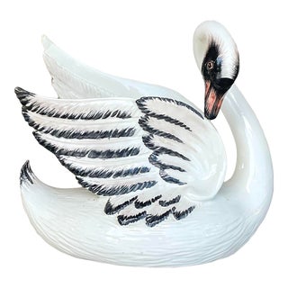 Vintage Regency Mottahedeh Glazed Ceramic Swan For Sale