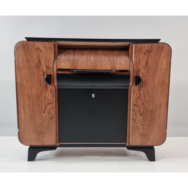 Art Deco Bar Cabinet by Jindrich Halabala for Up Závody, 1940s, in Flawless conditions. Designed 1920 to 1949