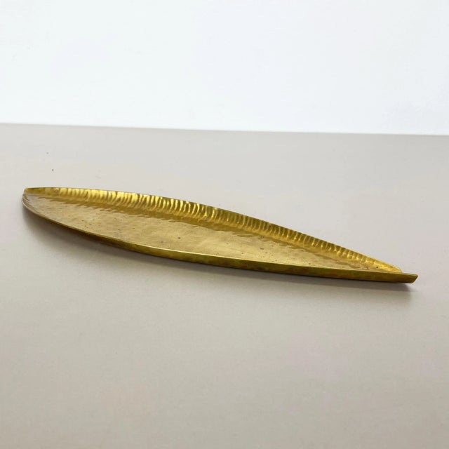 Large Brass Shell Plate, Auböck & Hagenauer Era, Germany, 1950s For Sale - Image 9 of 12