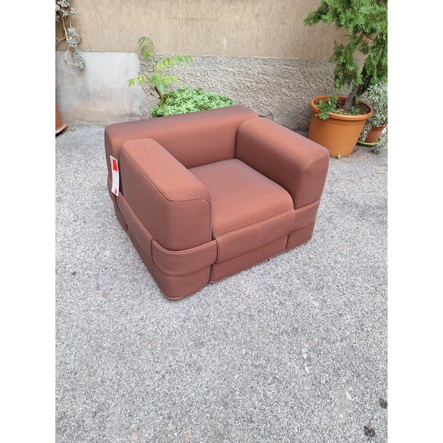 Model 932 MB1 Quartet Armchair in Orange Fabric by Mario Bellini for Cassina, 2010s For Sale - Image 6 of 10