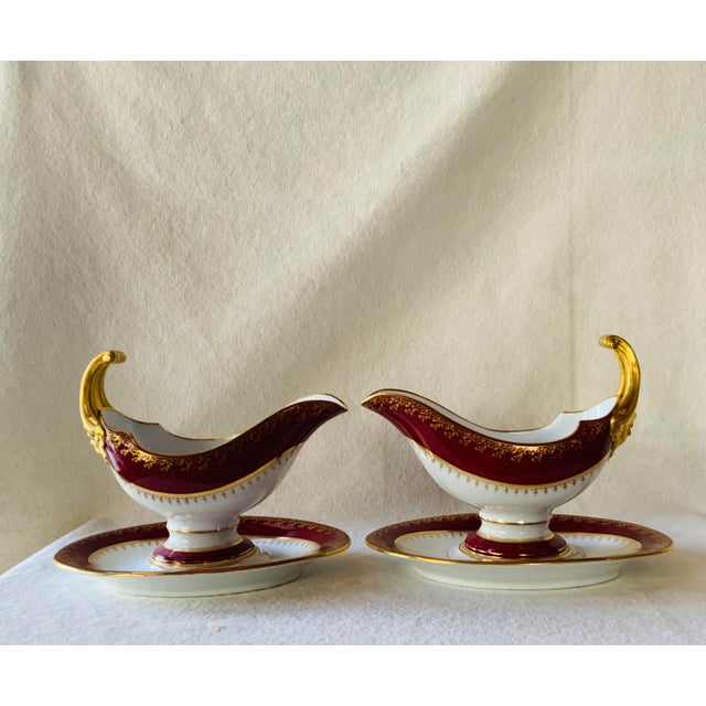 Metal 1950s Fischer & Mieg Pirkenhammer Ruby Red Porcelain Sauce Boats With Gilt Bacchus Handles — Matched Pair For Sale - Image 7 of 18