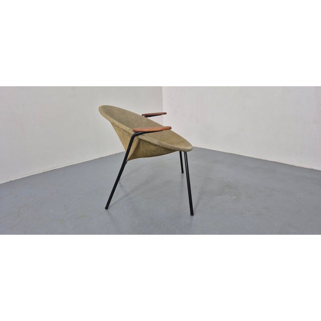 1950s Sueded Balloon Chair by Hans Olsen for Lea Furniture, Denmark, 1950s For Sale - Image 5 of 15