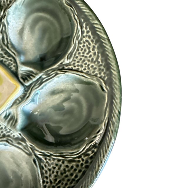 Vintage French Saint-Clément Majolica Oyster Plates – Set of 4 For Sale - Image 4 of 7