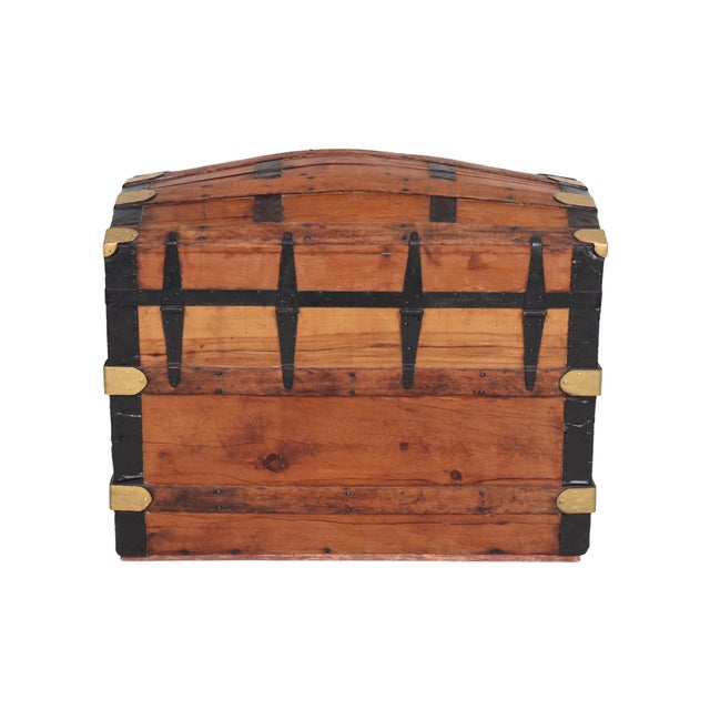 Mid 19th Century 19th Century Barrel-Stave Steamer Trunk For Sale - Image 5 of 10