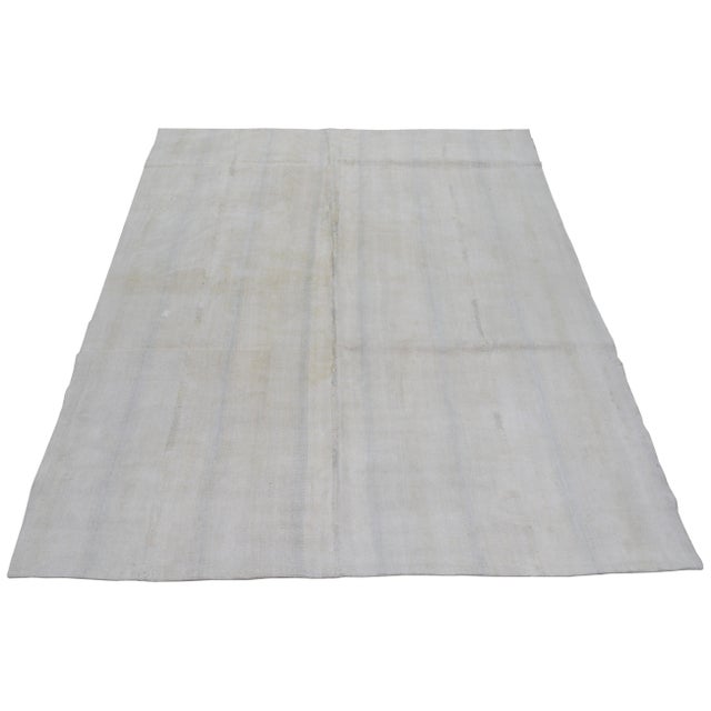 Flatweaved with care using traditional rug-making techniques, this hemp rug blends timeless craftsmanship with a modern...