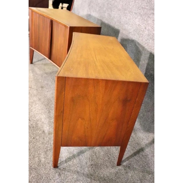 Mid 20th Century Mid-Century Side Tables by Unagusta - 2 Pieces For Sale In Philadelphia - Image 6 of 9