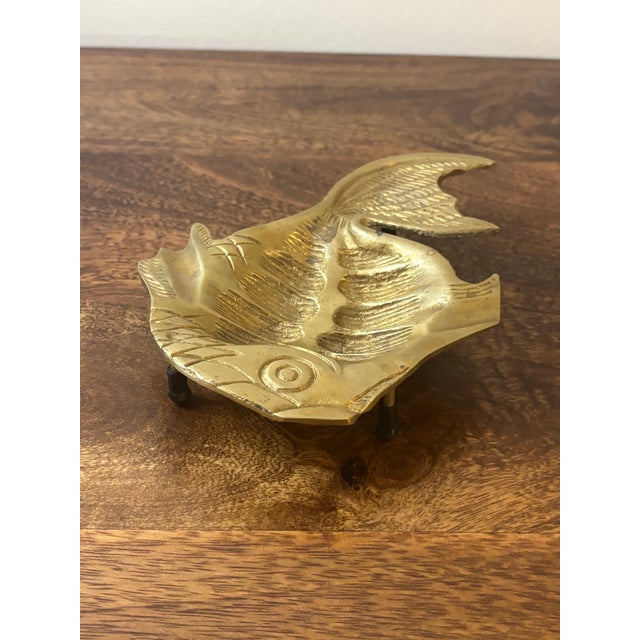 1960s Vintage Mid-Century Solid Brass Fish Ashtray / Ring Dish For Sale - Image 5 of 6