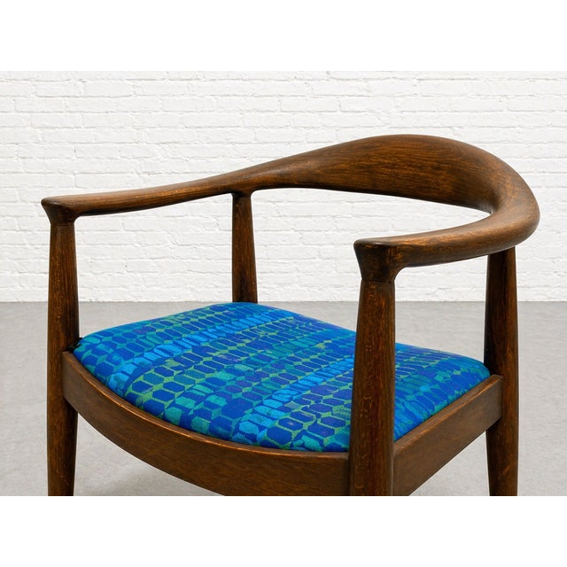 Vintage Mid Century Modern Walnut Lounge Chairs – Hans Wegner Style – Pair of Refinished and Reupholstered Armchairs, C. 1960's For Sale - Image 11 of 14