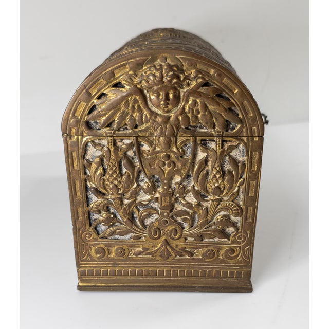 Early 20th Century Early 20th Century Gilt Bronze Neoclassical Style Casket Box For Sale - Image 5 of 16