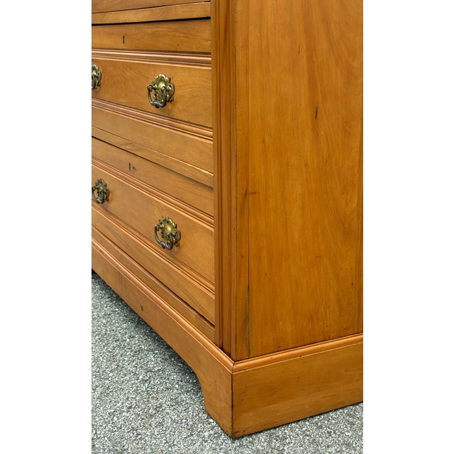 1940s English Pine Chest of Five Drawers For Sale - Image 5 of 17