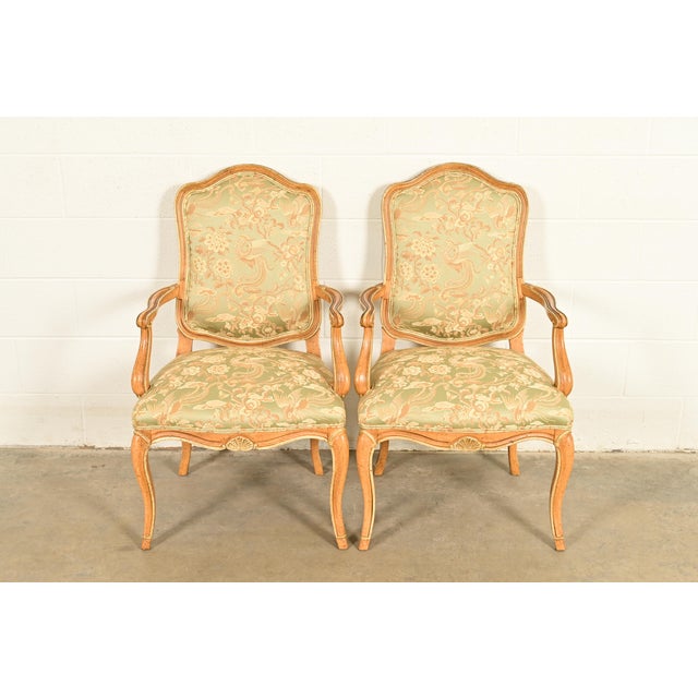 A gorgeous pair of French Provincial Louis XV style armchairs or dining captain chairs By John Stuart USA, Circa 1960s...