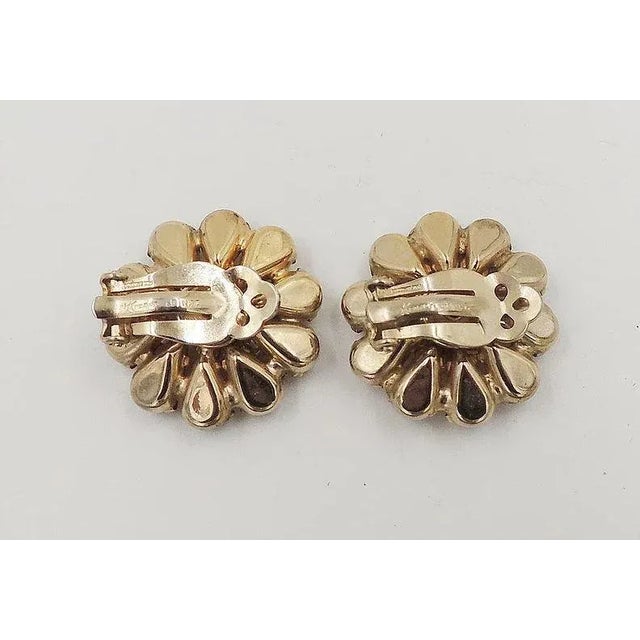 Vintage 1950s Signed Kramer Goldtone Faux-Topaz Rhinestone Clip Earrings - 2 Pieces For Sale In Philadelphia - Image 6 of 7
