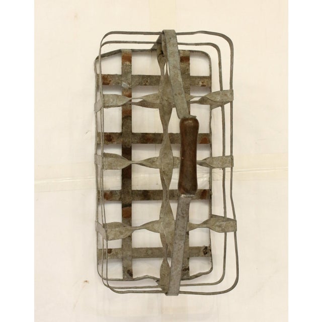 French Circa 1900 8-Bottle Wine Carrier For Sale - Image 3 of 4
